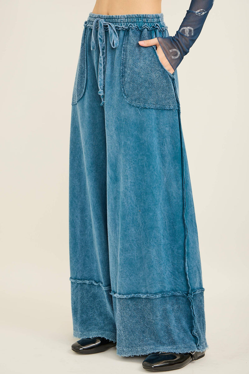 MineralWash Wide Pants with raw hem frayed details HP5536